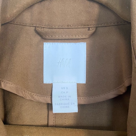 Coat - Picture 3 of 5